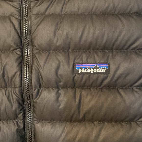 Men’s Patagonia sweater - Picture 2 of 3